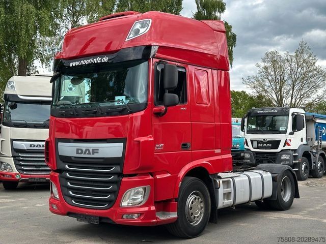 Standartinis vilkikas DAF XF 460 FT SSC 2 Tanks Retarder Standklima ACC LD