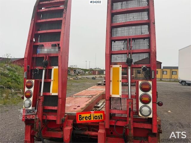 Încărcător redus Bodex 4 axle machine trailer w/ hydraulic drive bridges