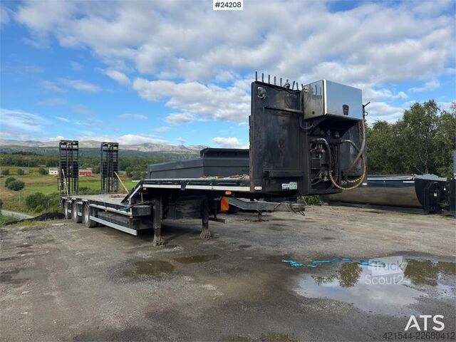  Istrail 3 axle machine trailer w/ extension, widening and