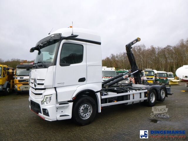 System med krogarm Mercedes Actros 2843 6x2 Hyva container hook 20t