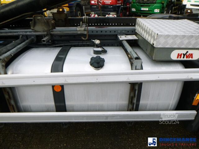 System med krogarm Mercedes Actros 2843 6x2 Hyva container hook 20t