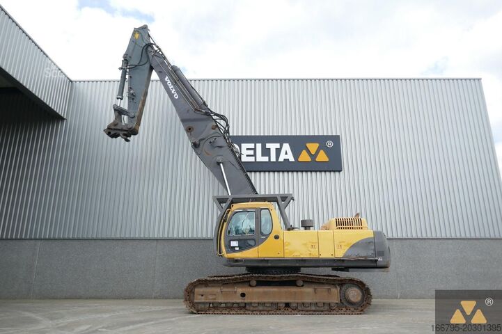 Graafmachine Volvo EC460LC HR