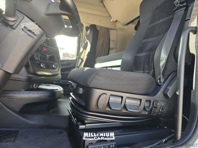 LKW mit Pritsche & Plane Iveco SWAY 460 CENTINATO 7,40 SPONDA RETARDER