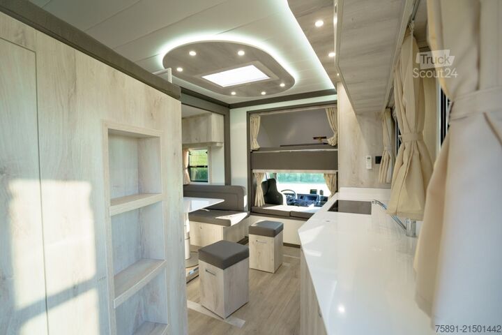 Veewagen MAN Pferdetransporter TGM 15.250 Automatik 4-5 Pferde