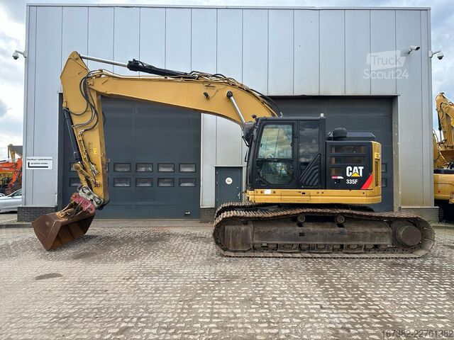 Escavadora de rastos Caterpillar 335 F LCR