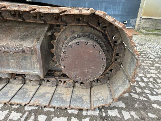 Escavadora de rastos Caterpillar 335 F LCR
