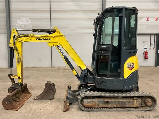Minikoparka Yanmar Vio 20-4