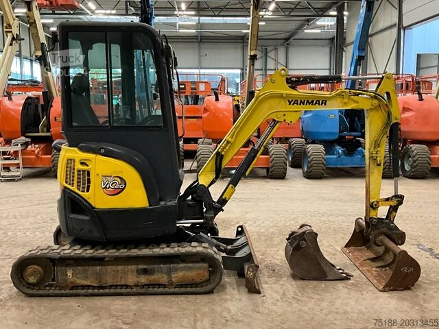 Minikoparka Yanmar Vio 20-4