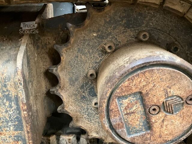 Minikoparka Yanmar Vio 20-4