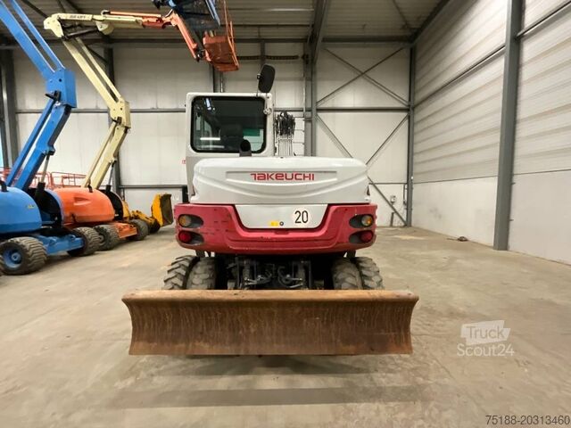 Gravemaskine på hjul Takeuchi TB 295 W powertilt