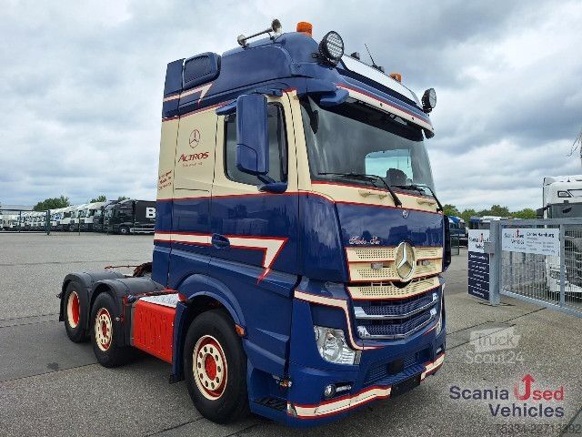 Tractor estándar Mercedes-Benz 2553LS 6x2/4 verstellbare Sattelplatte Hydraulik