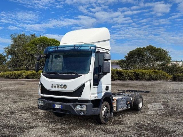Podwozie ciężarówki IVECO ML75E21