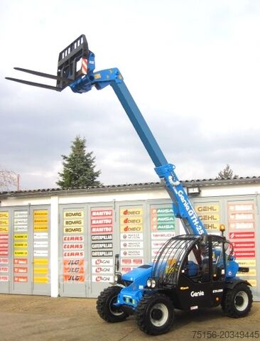 Caricatore telescopico GENIE TEREX GTH 2506 II 4x4x4 6m/2.5t.