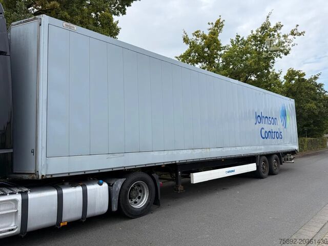 Koffer Krone Koffer /  2 x Achsen PBW