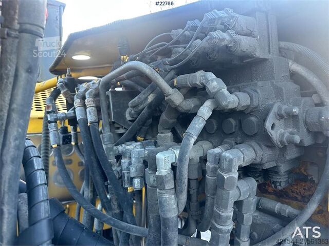 Zemní vrtací stroj Atlas Copco ROC D3 radio rig