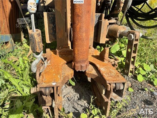 Zemný vŕtací stroj Gemsa Gemrok 45 Drilling Rig