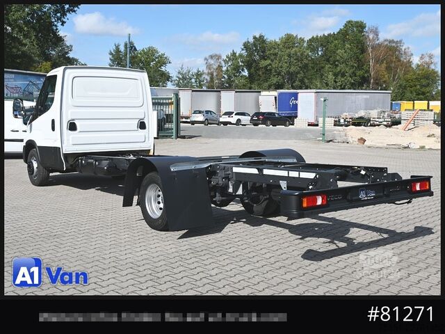 Van şasisi IVECO Daily 72C18 Fahrgestell, Klima, Nebenantrieb, 3-Sitzer