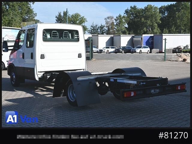 Furgonalváz IVECO Daily 50C18 Doka Fahrgestell, Klima, Nebenantireb, 7-Sitzer