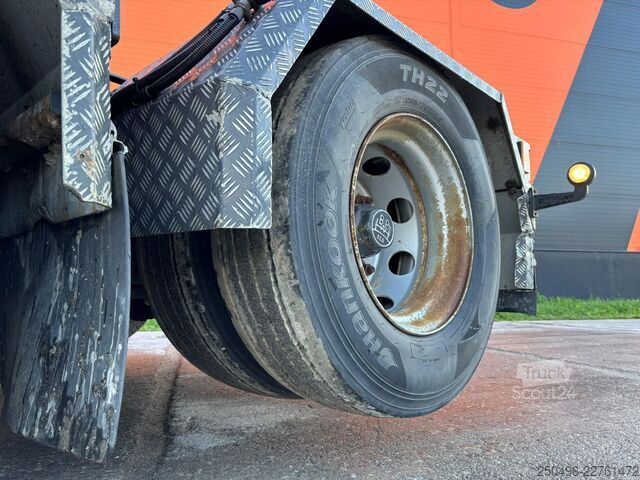 Стандартний трактор Scania R 580 8x4 GCW 120 ton / HYDRAULICS / RETARDER