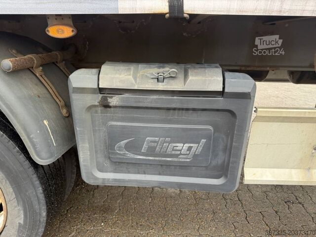 Schiebeplanen Fliegl Curtainsider / Planenauflieger / Gardin