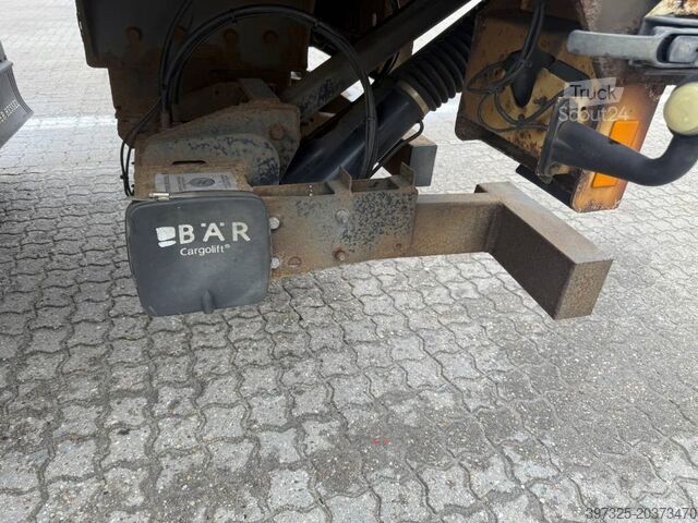 Schiebeplanen Fliegl Curtainsider / Planenauflieger / Gardin