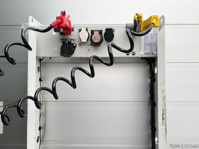 Pojazd użytkowy Schmitz Cargobull 3Achs Standard PowerCurtain Lift Pal-Kasten TÜV