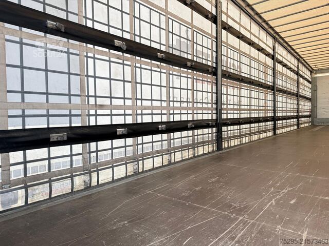 Pojazd użytkowy Schmitz Cargobull 3Achs Standard PowerCurtain Lift Pal-Kasten TÜV