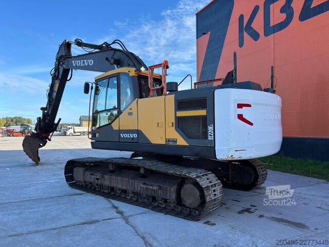 Gravemaskine på larvefødder Volvo EC 220 EL TILTROTATOR / CENTRAL LUBRICATION / AC