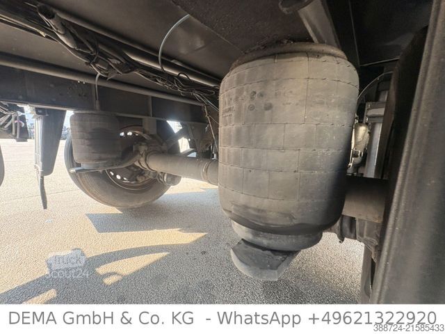 Chladírenský návěs SCHMITZ CARGOBULL SCBS3B*Rohrbahnen*Meet*Fleisch*