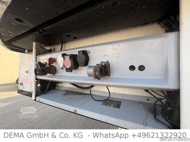 Chladírenský návěs SCHMITZ CARGOBULL SCBS3B*Rohrbahnen*Meet*Fleisch*