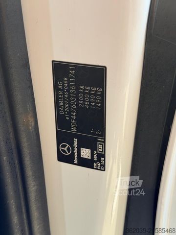 Dodávka s vysokou střechou MERCEDES-BENZ Vito Kasten 109/110/111/114 CDI FWD lang