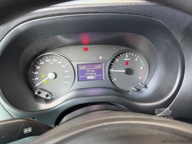 Dodávka s vysokou střechou MERCEDES-BENZ Vito Kasten 109/110/111/114 CDI FWD lang