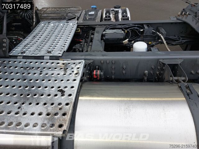 Standard tractor Volvo FH 460 FH 4X2 LNG! NL-Truck XL VEB+