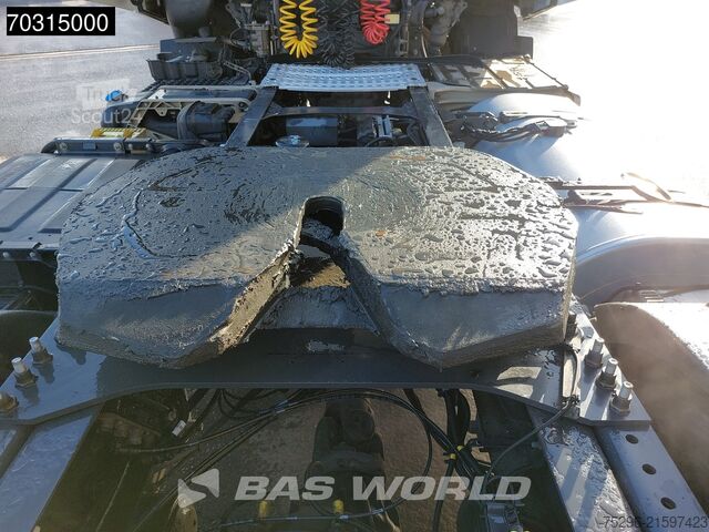 Standard tractor Renault T 480 4X2 SleeperCab ACC