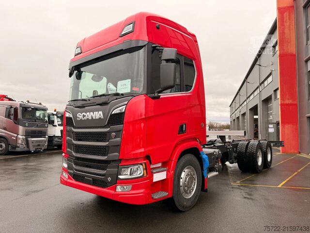 Telaio con cabina Scania R590 6x4 Kurzholz Kran und Schemel nach Wahl