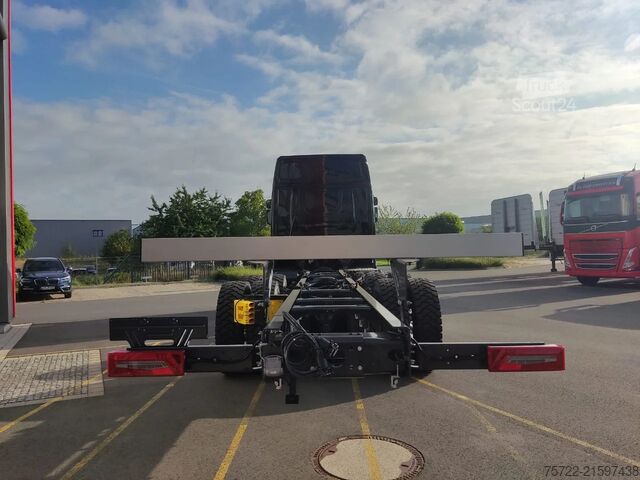Telaio con cabina Scania R590 6x4 Kurzholz Kran und Schemel nach Wahl