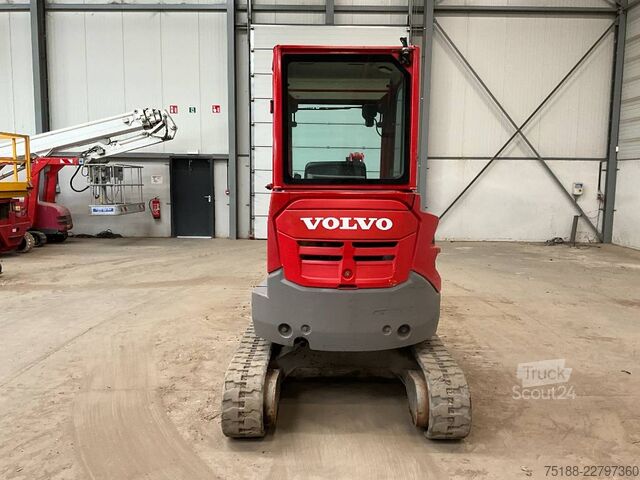 Minikotró Volvo ECR 25 D