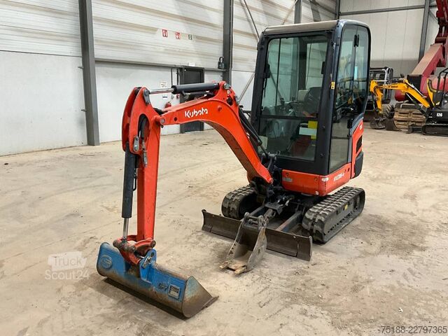 Miniexcavadora Kubota KX 016-4