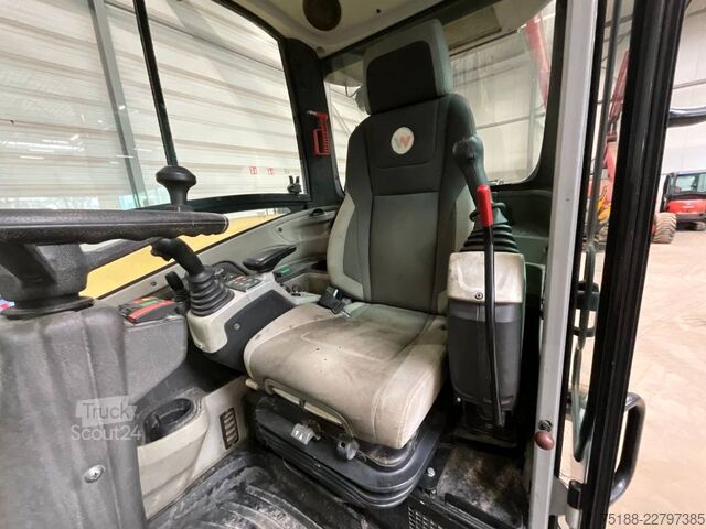 Mobiele graafmachine Neuson EW 65