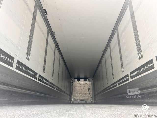 Hűtő félpótkocsi SCHMITZ CARGOBULL SKO 24/L - 13.4 FP 45 Cool, Multitemp