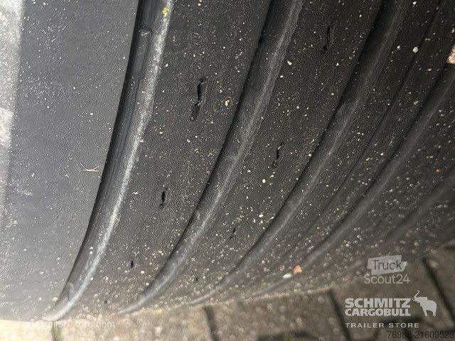 Відкритий напівпричіп з тентом Schmitz Cargobull Curtainsider Mega