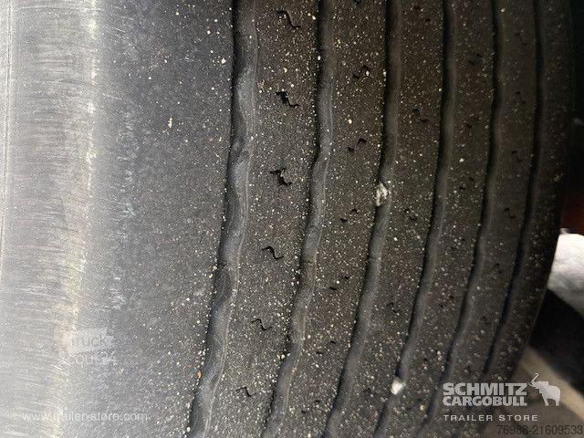 Відкритий напівпричіп з тентом Schmitz Cargobull Curtainsider Mega Getränke