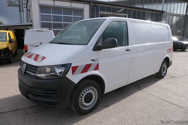 Panel van Volkswagen T6 Transporter 2.0 TDI lang 4Motion KLIMA AHK Werkstatteinbauten COC Euro 6
