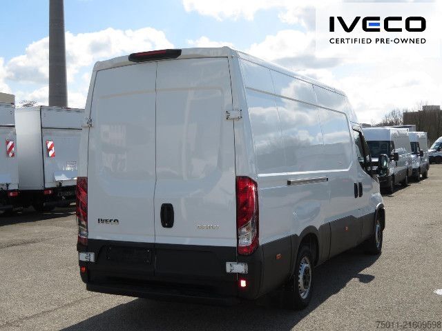 Dubă cu acoperiș înalt IVECO Daily 35S16V Klima, PDC, Radstand 3520mm