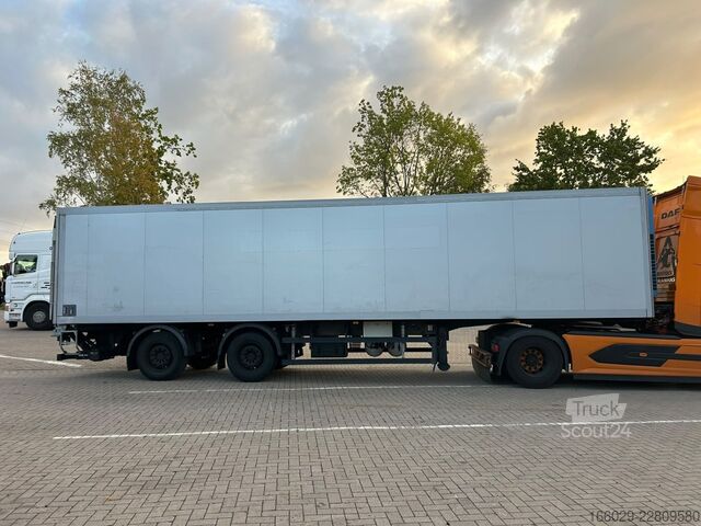 Sandučara poluprikolica  Rohr Kühlkoffer mit Elektro Kühler und LBW