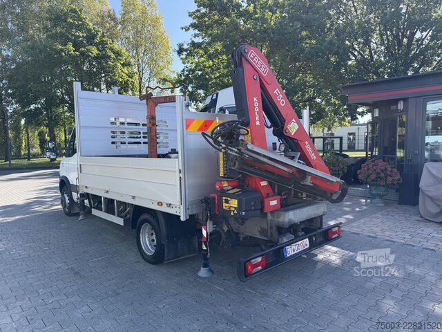 Tovornjak s montažno dvigalko Iveco Daily 65C15 Kran Fassi F50