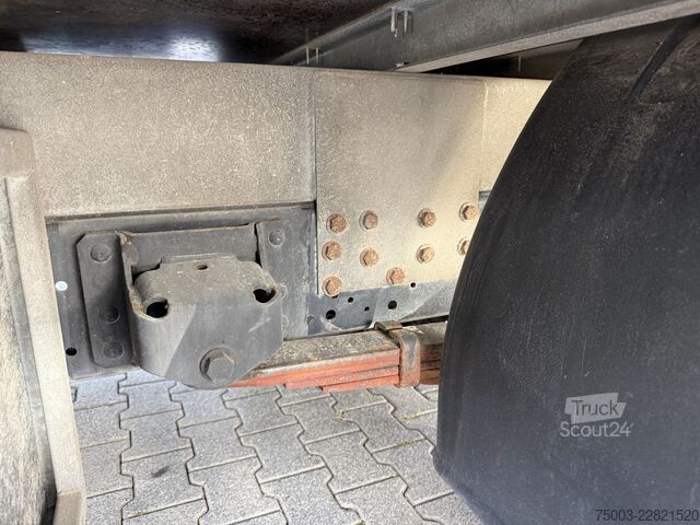 Tovornjak s montažno dvigalko Iveco Daily 65C15 Kran Fassi F50