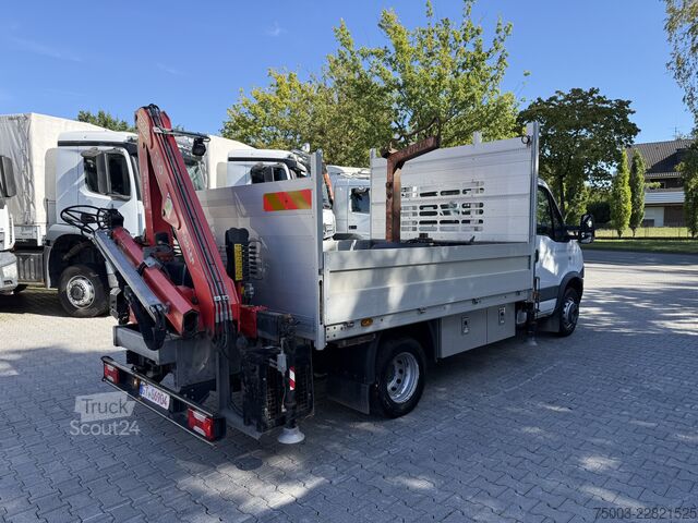 Fourgon pick-up Iveco Daily 65C15 Kran Fassi F50