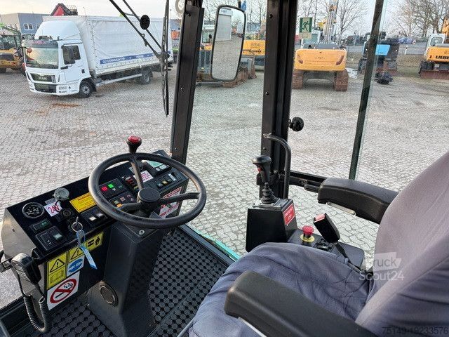 Одно-барабанний каток AMMANN ASC 110 D, Walzenzug, Cummins, guter Zustand