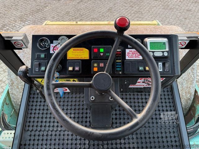 Одно-барабанний каток AMMANN ASC 110 D, Walzenzug, Cummins, guter Zustand